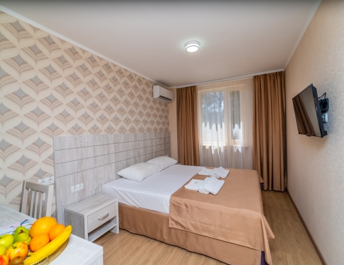 Апартаменты 4-местные 3-комнатные - Санаторий «Славутич» (корпус Восход) Алушта